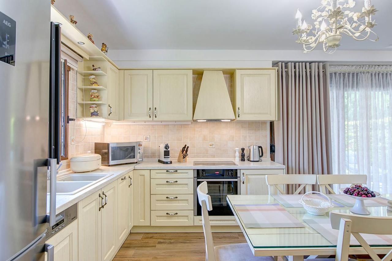 Artemisia Villa With Outdoor Hot Tub, Sani Luxury Villas Collection Zewnętrze zdjęcie